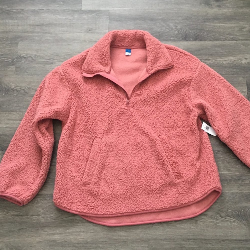 Old Navy Mulberry colored Fleece Pull-Over, Size S-M